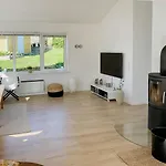 Unique House Overlooking Fjord Hébergement de vacances