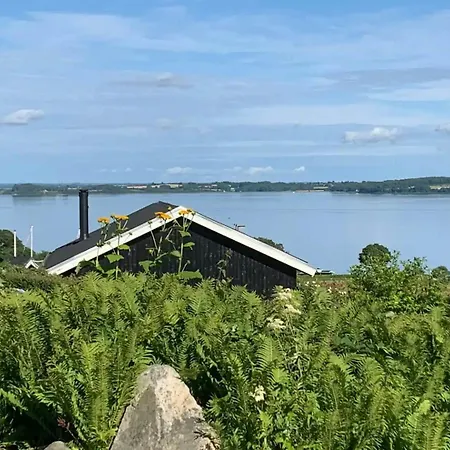 Ferienhaus Unique House Overlooking Fjord *