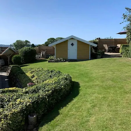 Ferienhaus Unique House Overlooking Fjord *